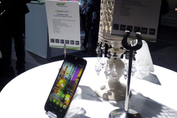 Liquid Jade, Smartphone yang Meraih Good Design Award 2014 - JPNN.COM