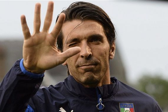 Ban Kapten Spesial untuk Buffon di Laga Kontra Genoa - JPNN.COM