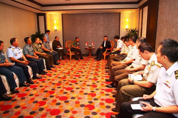 TNI Rapat Gabungan dengan Militer Singapura - JPNN.COM