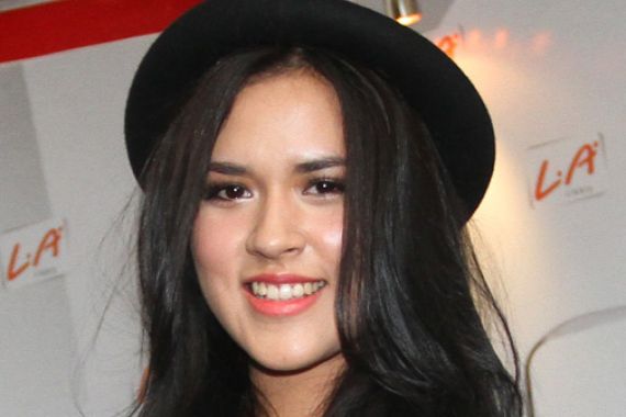 Rahasia Mik di Balik Suara Merdu Raisa - JPNN.COM