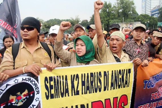 Moratorium CPNS, Honorer K2 Tetap Teriakkan Tuntutan - JPNN.COM