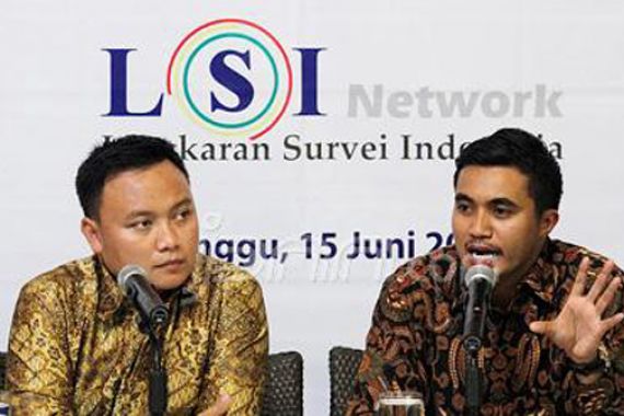 LSI: Publik tak Puas dengan Kabinet Jokowi - JPNN.COM