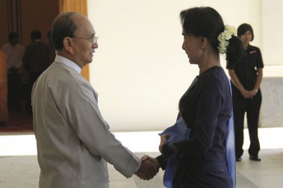 Suu Kyi Berpeluang Maju Pilpres 2015 - JPNN.COM