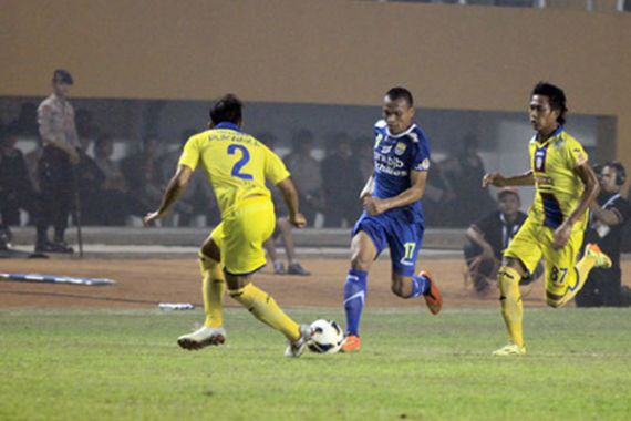 Persib Menang, Arema Malang - JPNN.COM