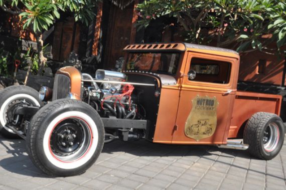 FORD PICK UP 38: Best of Balinese Monster Truck Hot Rod - JPNN.COM