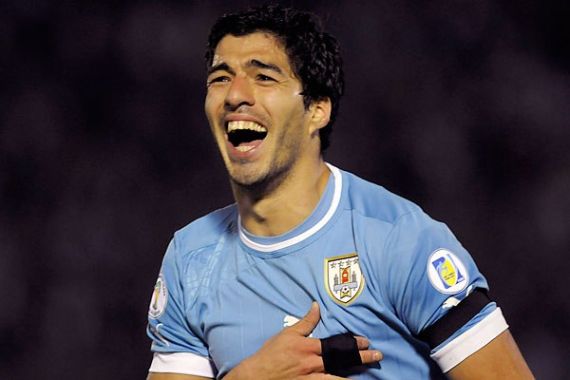 Suarez Kecewa Gagal Bela Uruguay Di Copa America 2015 - JPNN.COM