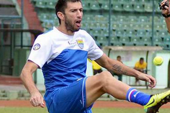 Tolak Persija, Vujovic Ingin Tetap Bela Persib - JPNN.COM