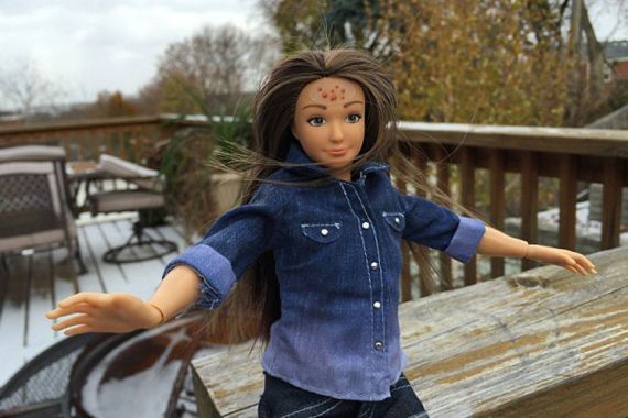 Boneka Berjerawat-Berselulit Saingi Barbie - JPNN.COM