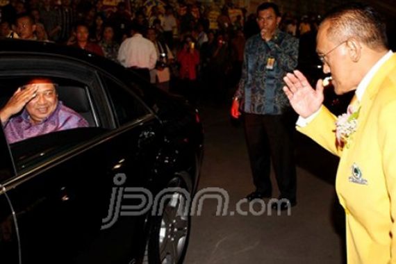 Ical Siap Jelaskan ke SBY Soal Penolakan Perppu Pilkada - JPNN.COM