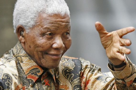 Warga Afrika Selatan Peringati Satu Tahun Kepergian Mandela - JPNN.COM