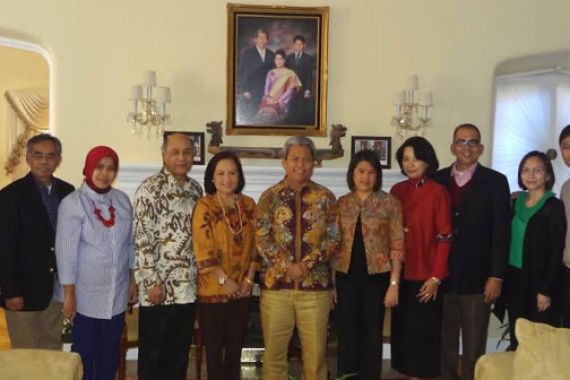 Pendukung Jokowi Siapkan Pengacara Bantu WNI Bermasalah di AS - JPNN.COM