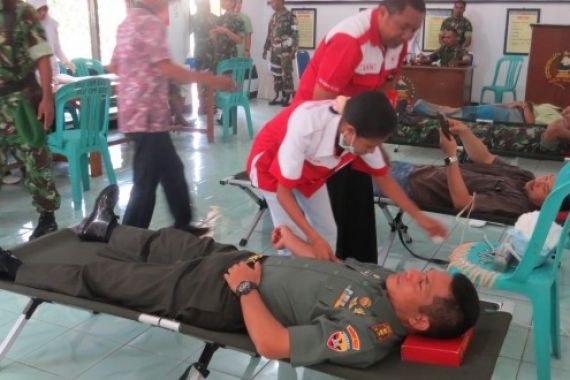 JK Senang, Kebutuhan Darah Dua Bulan Dipasok Personel TNI - JPNN.COM