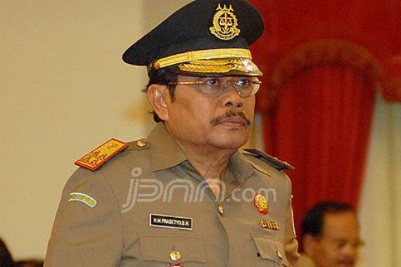 Jaksa Agung Blusukan ke Nusa Kambangan - JPNN.COM