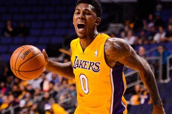 Lakers Hajar Spurs Lewat Overtime - JPNN.COM