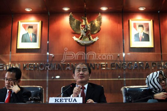 Idealnya Pilkada Tetap Dilaksanakan di 2015 - JPNN.COM