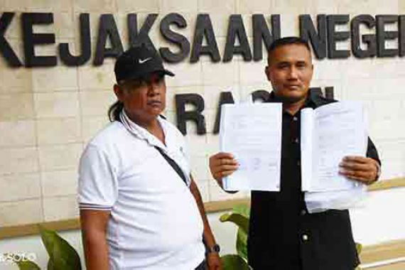 Demi Bansos, Oknum Dewan dari PDIP Dilapor Palsukan Teken Kades - JPNN.COM