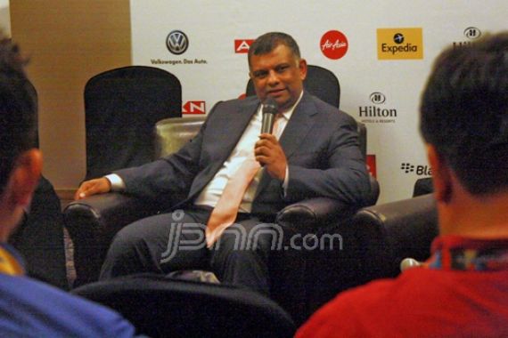 CEO AirAsia Tony Fernandes Berangkat ke Surabaya - JPNN.COM