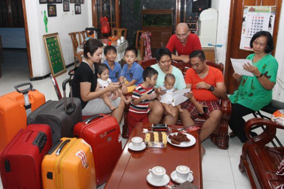 Kisah Keluarga yang Batal Naik AirAsia QZ8501 di Detik-detik Terakhir - JPNN.COM