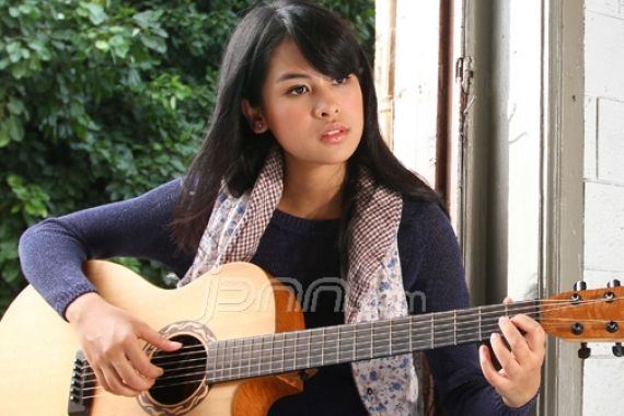 Libur Kuliah, Maudy Ayunda Promosikan Single - JPNN.COM