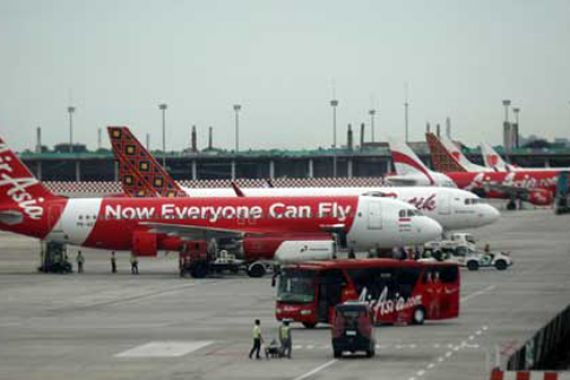 Penerbangan Dibekukan, AirAsia: Tunggu Sampai Selesai Evaluasi - JPNN.COM