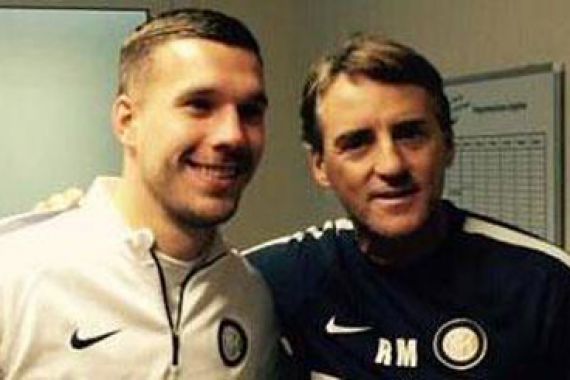 Bersama Inter, Podolski Punya Kans Debut Lawan Juventus - JPNN.COM