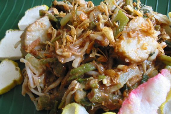 Lotek, Makanan Khas Bandung yang Menggugah Selera (3) - JPNN.COM