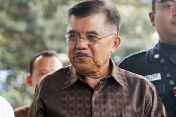 Dana Desa Diperebutkan Menteri, JK Tunggu Keputusan Jokowi - JPNN.COM