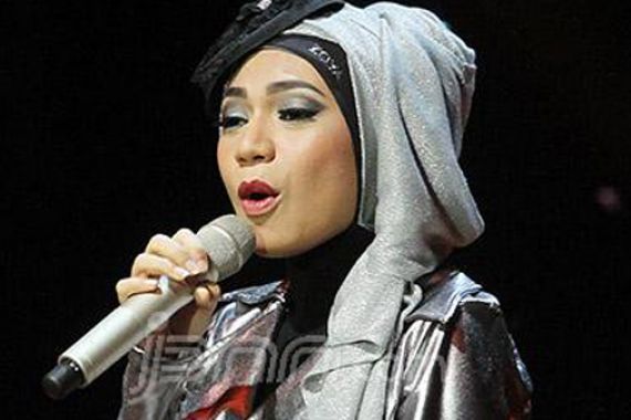 4 Expert Rising Star Indonesia Dukung Indah Nevertari Jadi Penyanyi - JPNN.COM