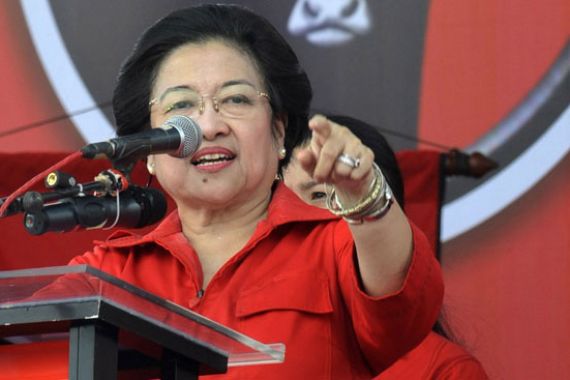 Pidato Politik Mega Soroti Konflik TNI-Polri - JPNN.COM
