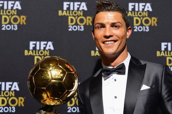 Ronaldo Bawa Pulang Ballon d'Or Lagi - JPNN.COM