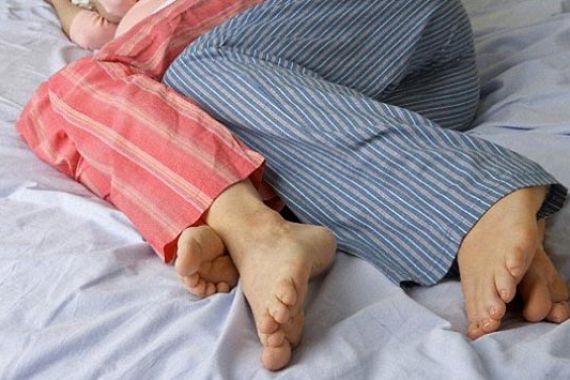 Ini Bahaya Baju Tidur Jarang Dicuci - JPNN.COM