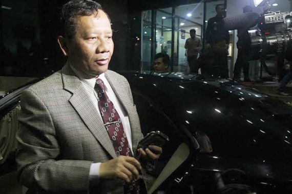 Mahfud Dorong KPK Percepat Bawa BG ke Pengadilan - JPNN.COM