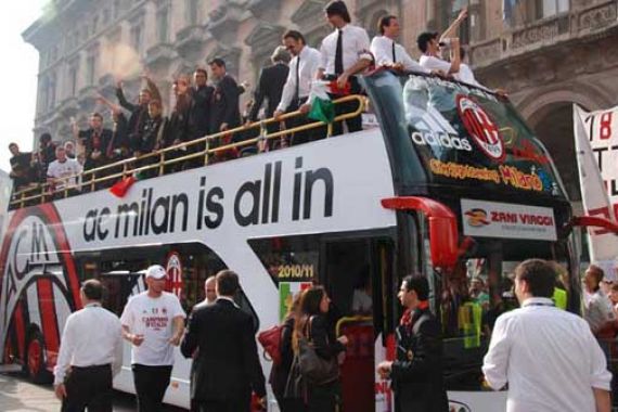 Krisis Keuangan, AC Milan Jual Bus - JPNN.COM