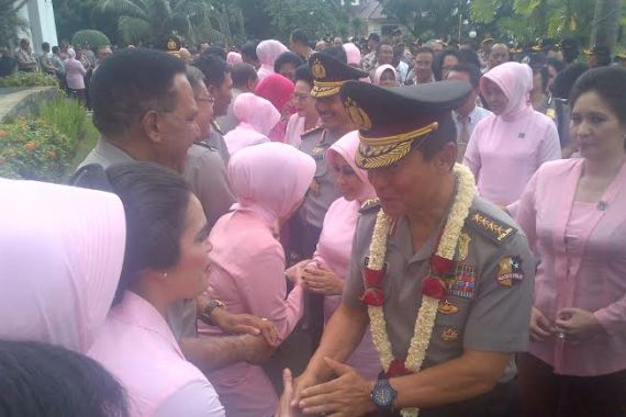 Sutarman Sebut Pencopotan Suhardi Tanggung Jawab Badrodin - JPNN.COM