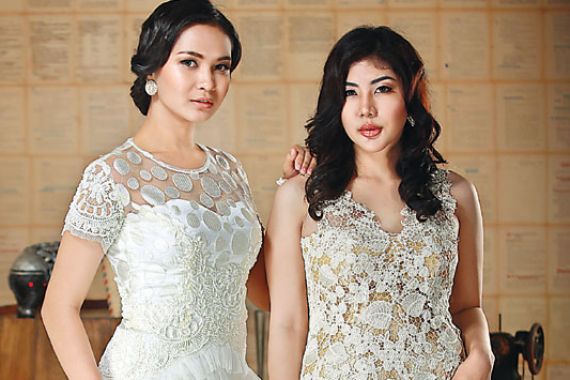 Cocktail Dress 2015, Warna Putih Hadirkan Kesan Bersinar - JPNN.COM