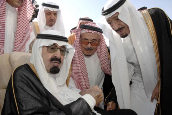 Raja Arab Meninggal Dunia, Saudara Tiri Naik Tahta - JPNN.COM