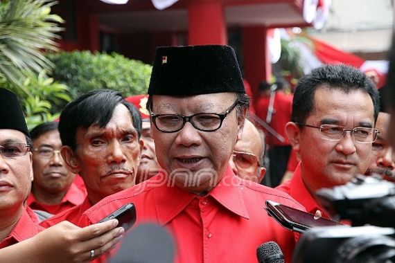Konsolidasi 10 Jam di Rumah Mega, Tjahjo: Kami tak Bahas KPK - JPNN.COM
