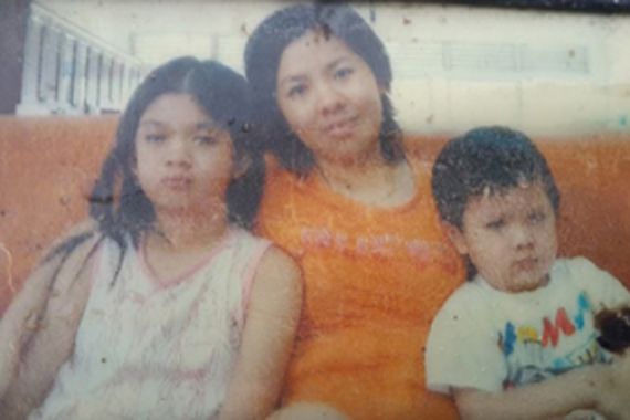 Foto di Dompet Korban AirAsia Merekam Kasih Sayangnya pada Keluarga - JPNN.COM