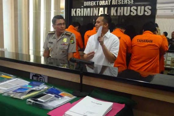 Ini Cara Kerja Sindikat Pembobol Dana Bank Rp 75 Miliar - JPNN.COM