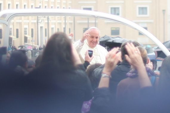 Paus Fransiskus Persilakan Orang Tua Pukul Anak, Asalâ€¦ - JPNN.COM
