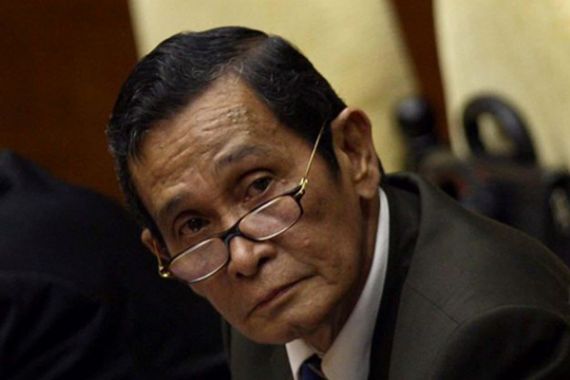 Jokowi Tak Akan Biarkan 3 Pimpinan KPK jadi Tersangka - JPNN.COM