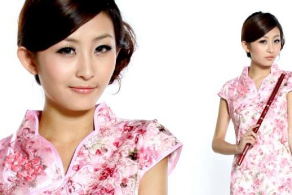 Cantik dengan Batik Cheongsam di Tahun Baru Imlek - JPNN.COM