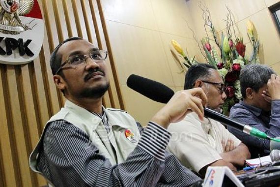 Minta Samad Diperiksa di Jakarta, Kuasa Hukum: Ini kan Masalah Kecil - JPNN.COM