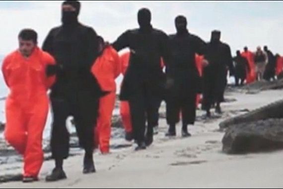 Video ISIS Penggal 21 Warga Diyakini Palsu, Ini Dia Kejanggalannya - JPNN.COM