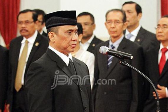 Istana Belum Sikapi Plt Pimpinan KPK yang Mengidap Kanker - JPNN.COM