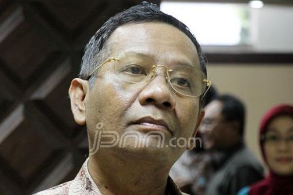 Ini Kata Mahfud MD soal Ahok Vs DPRD - JPNN.COM