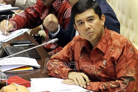 Kunjungi Ahok, Menteri Yuddy Sebut Cuma Tengok Sahabat - JPNN.COM