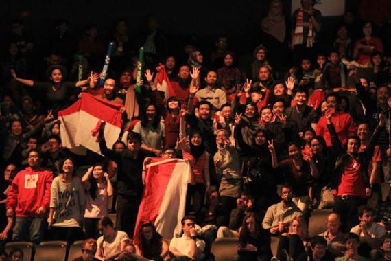 Hebohnya Pendukung Indonesia di All England 2015 - JPNN.COM