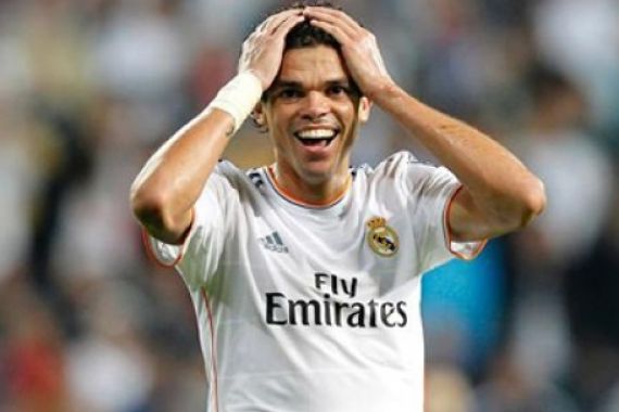 Pepe Dipertahankan, Varane Terancam Ditendang - JPNN.COM