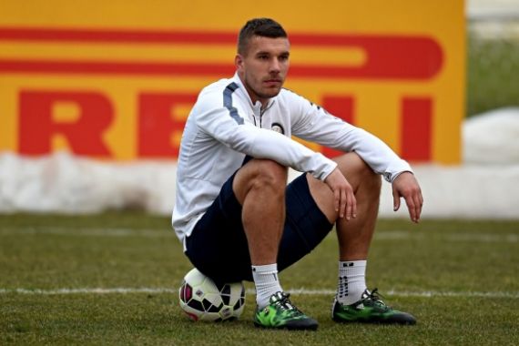 Podolski, Pengambil Tendangan Sudut Terburuk Sepanjang Serie A - JPNN.COM